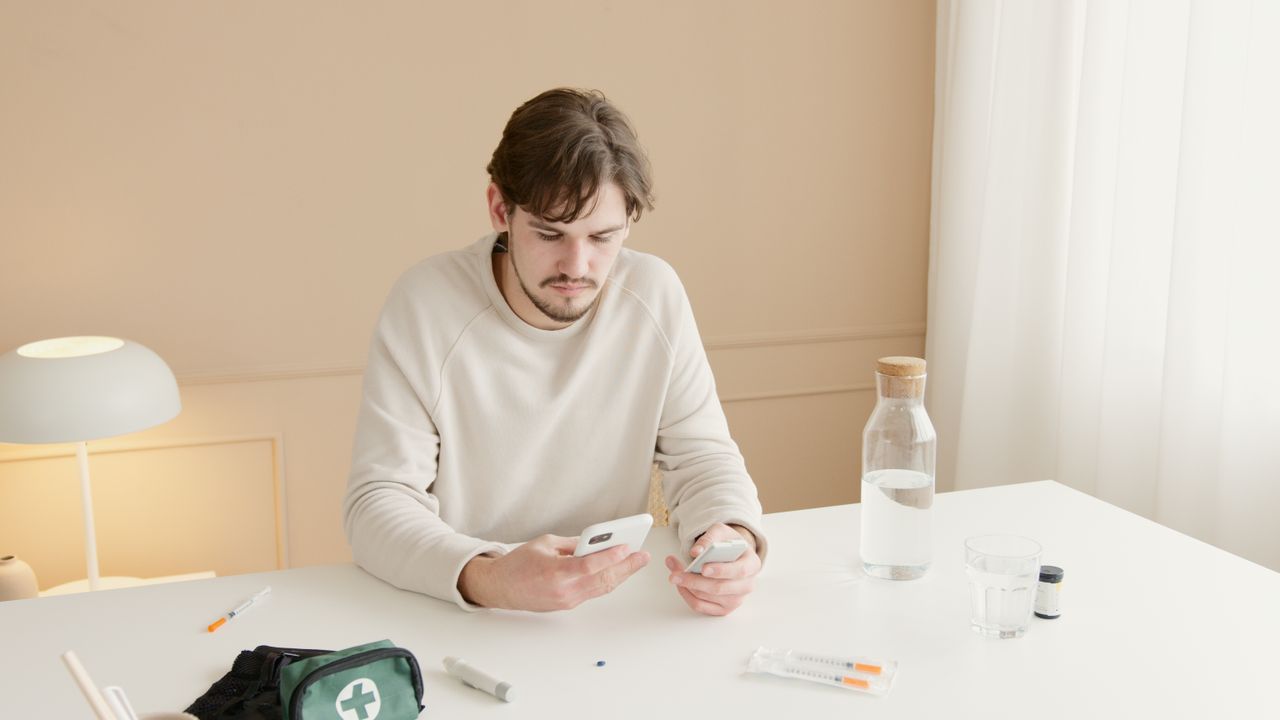 Å leve med type 1-diabetes – belastningen som ikke alltid synes